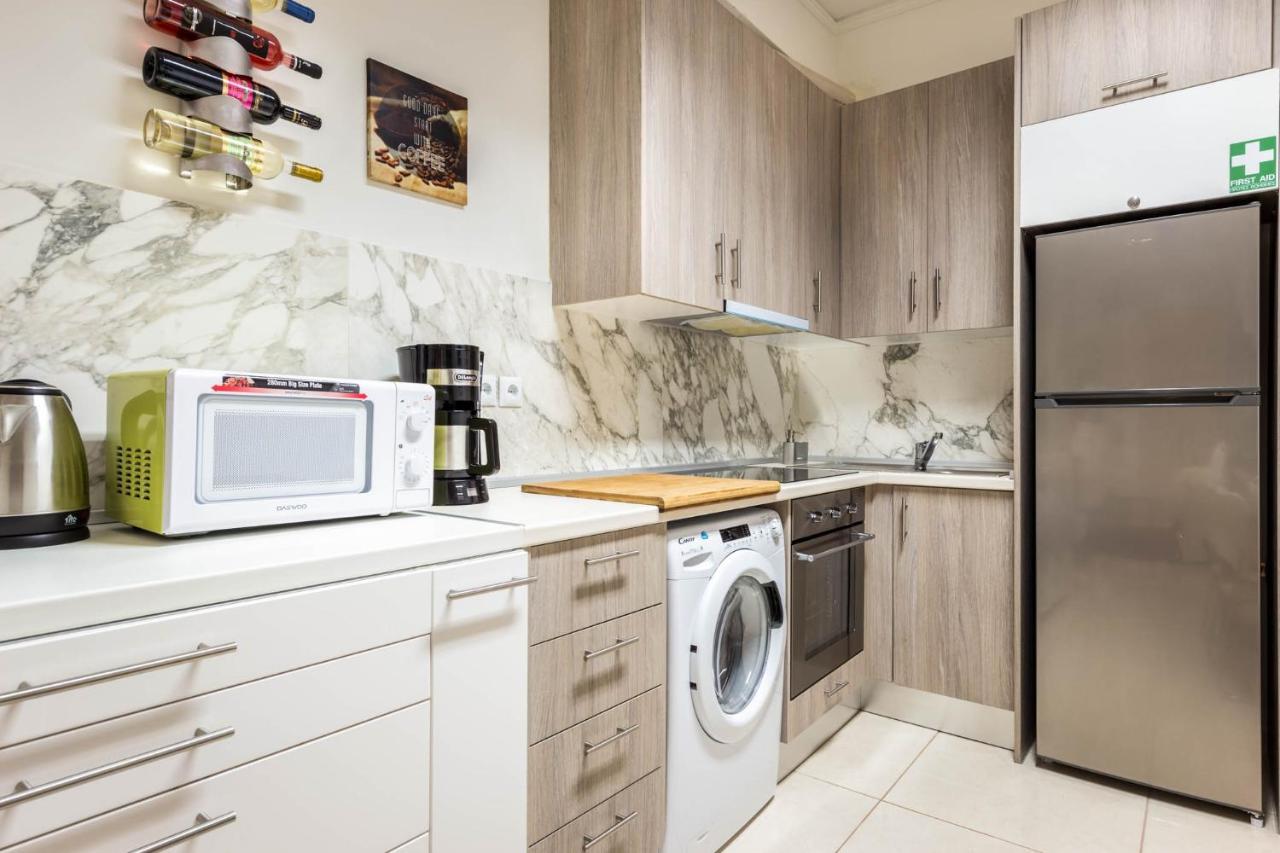 Adorable Flat For 4 Ppl In Kolonaki Athens Exterior photo